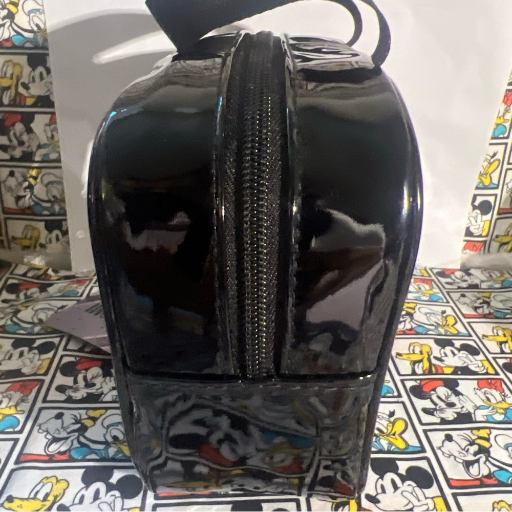 Bioworld Kuromi  20th Anniversary PVC Makeup Travel Bag NWT - Picture 6 of 10